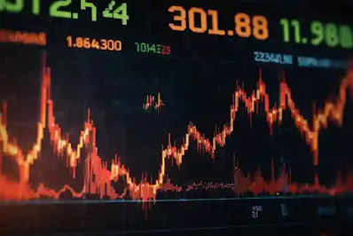 digital display screen Russia Ukraine Iran conflict