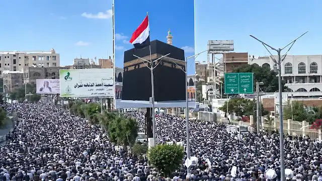 Middle East Crisis: Mass rally in Sanaa supporting holy sites