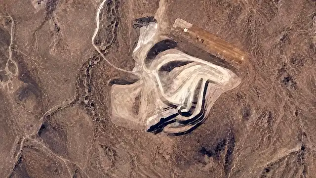 Middle East Crisis: Satellite view of desert facility terrain